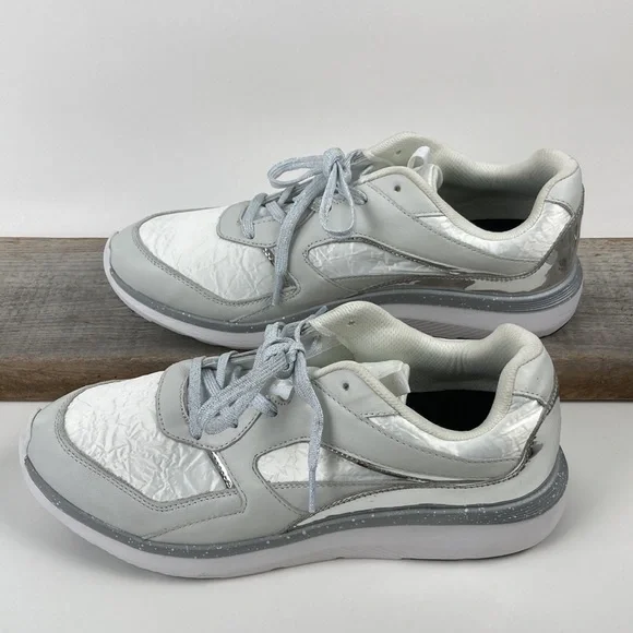 Vionic Adela Met White & Metallic Silver Walking Shoe - Picture 10 of 12